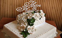 Весільний святковий торт